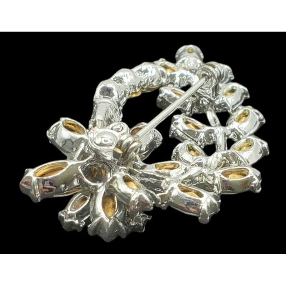 VTG Brooch Marquise Crystal Flower Pin Floral Prongs Silver Foiled Clear Sparkle - Picture 13 of 16